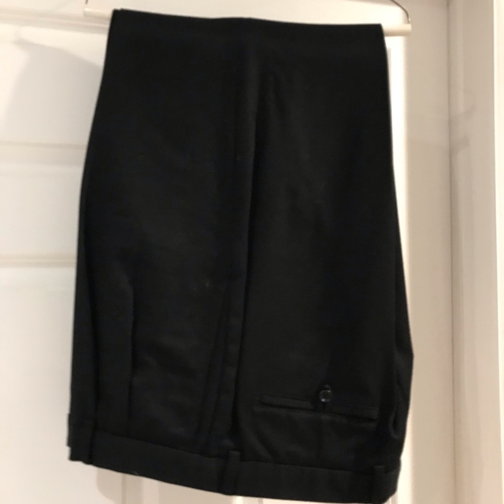 Men’s Wool 5 pocket pleated black pant. 38/32